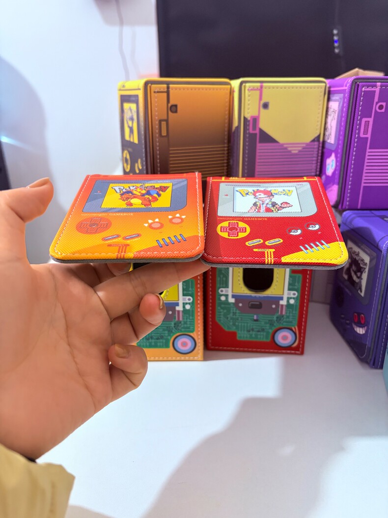 Scatola porta carte Pokémon Ps - Gaming Console Setup recensione e prezzo
